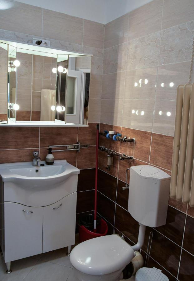 Balint Apartman - In The Heart Of Miskolc Exterior photo